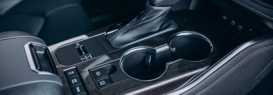 ¿Conviene más un vehículo automático o manual? Ventajas y desventajas